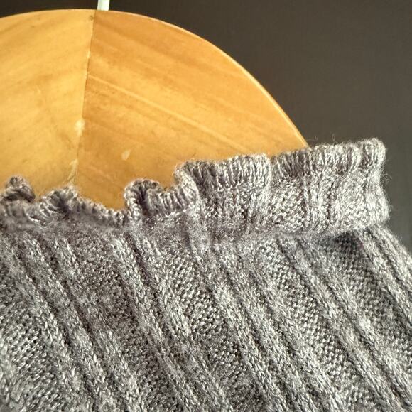 MADEWELL | Soft Rib Lettuce Edge Cropped Turtleneck Tee Chocolate Raisin XL - Picture 3 of 7